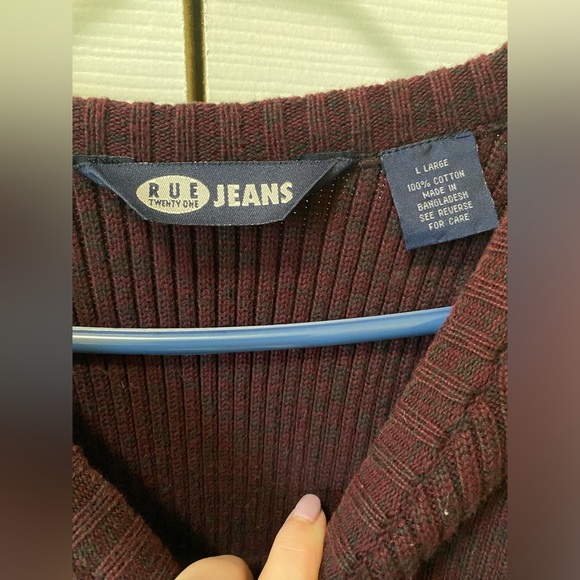 Rue 21 L Burgundy Sweater - Picture 2 of 3